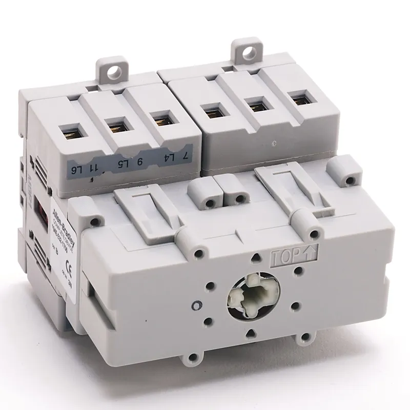 Rockwell Automation 194E-E32-1753 IEC Load Switch Open - Front / Door OFF-ON 90° 32A 3 Poles